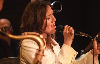 Софи Гертье: «Keep Swinging»