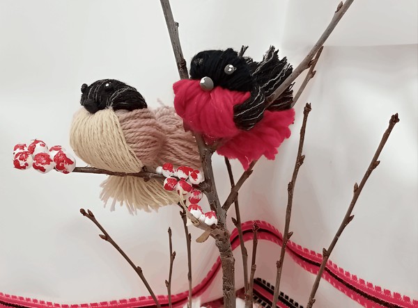 Мастер-класс: птица из пряжи «Снегирь»