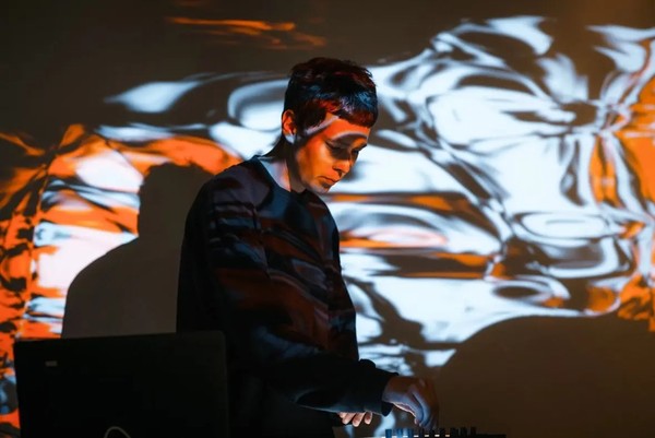 Голос Земли: Пётр Термен х SymphoCat. Терменвокс и эмбиент