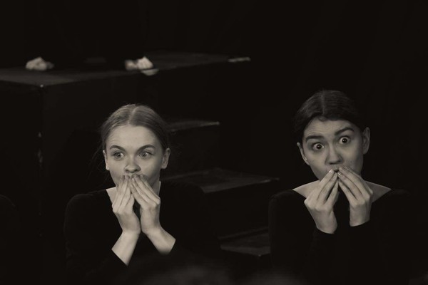 Литературный спектакль «Ленинград. Путеводитель по обочине жизни»