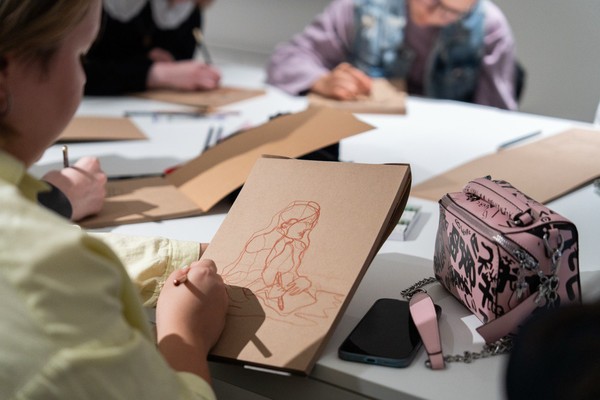 Wow Бау! — курс по Баухаусу для детей и подростков