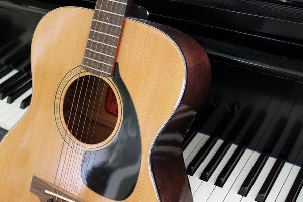 Концерт Вячеслава Голубева «И снова вместе с вами мы споем»