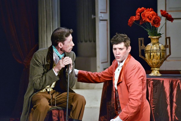 Спектакль «Беда от нежного сердца»