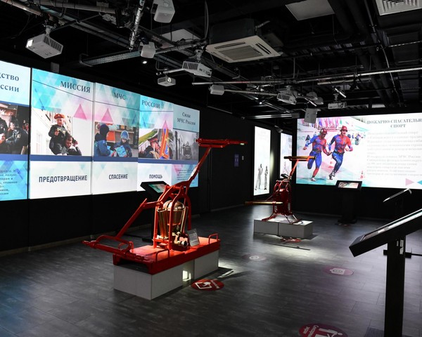 Выставка «МЧС России: 35 лет во имя жизни»