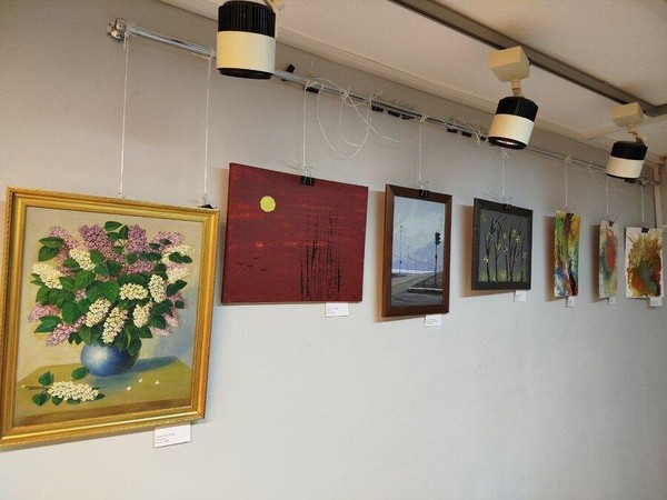 Выставка картин «Искренне ваши…»