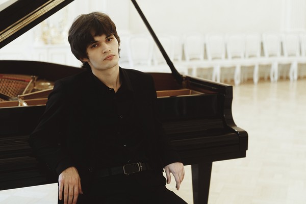 Pianissimo. Илья Папоян