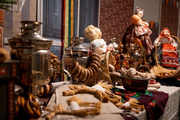 Тематическая игровая экскурсия «В гостях у зимней ярмарки»