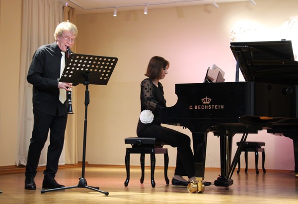 Весёлый кларнет