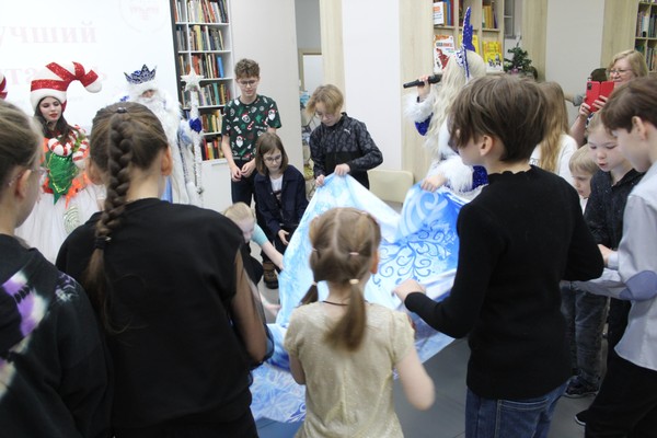 «Ларец новогодних головоломок»: игровая программа