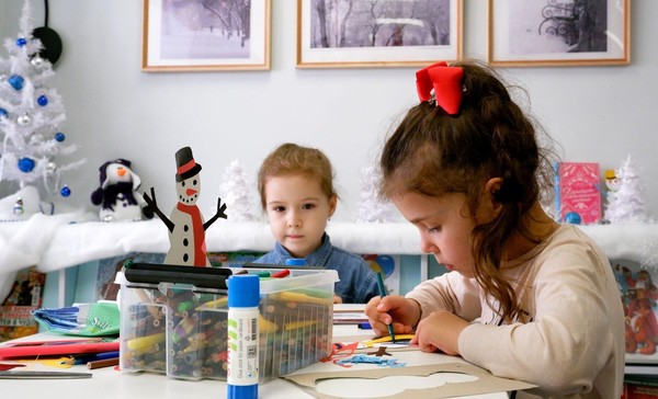 Центральная городская библиотека предлагает гнуть подковы на мастерской чудес