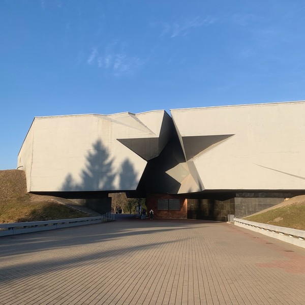 Трансфер из Минска в Брест и обратно + экскурсия по городу