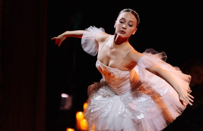 Волшебный свет Рождества. Lumisfera и 3000 свечей