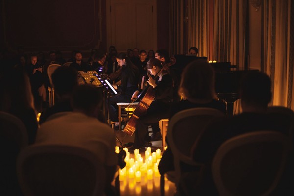 Щелкунчик в особняке: Музыка и песочная анимация