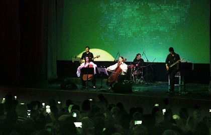 Легендарные хиты на виолончелях. Новогодняя программа!