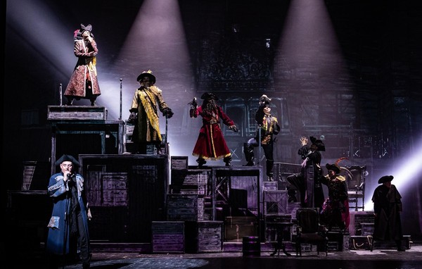 Спектакль «Остров сокровищ»