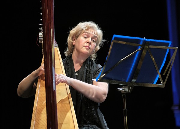 Музыкальное конфетти: орган, волынка, саксофон