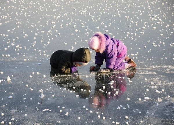 Урок безопасности «Тонкий лёд до беды доведёт»