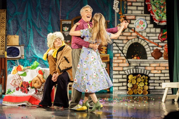 Дмитрий Марин