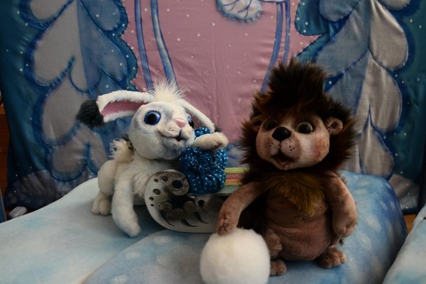 Спектакль «Три волшебные снежинки»