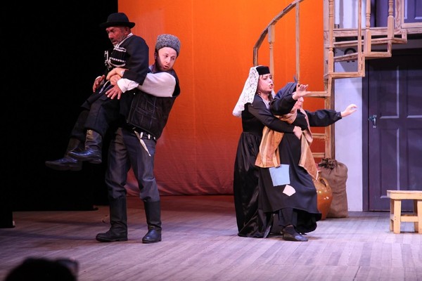 Прямой эфир «Т. Махмудова читает Булата Акуджаву»