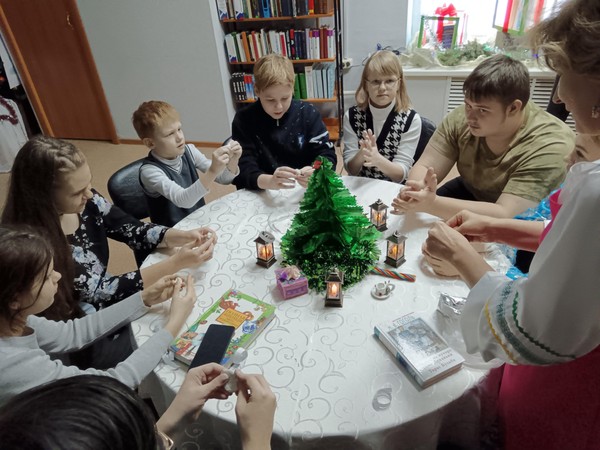 Программа «Легенды и традиции Рождества»