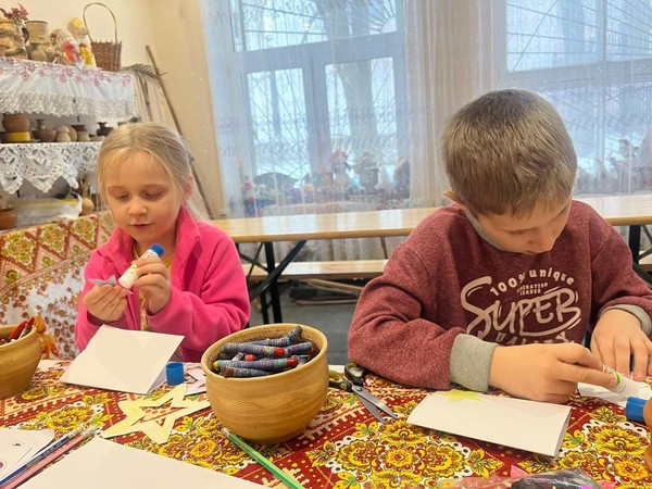 Творческий мастер-класс «Рождественский месяц»