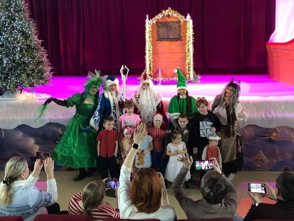 Инерактивная гостиная «Искры зимнего творчества»