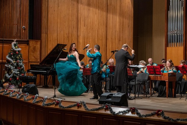 Концерт «Новый год в кругу друзей»