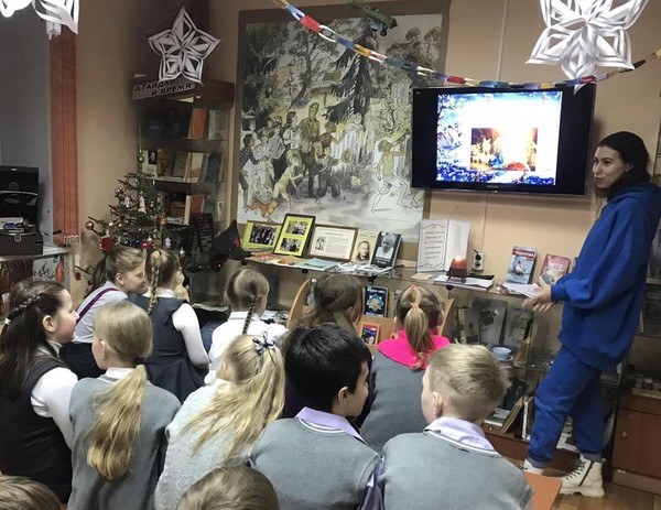 Рождественские забавы «Помечтаем–погадаем»