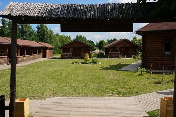 Из Минска — в музейный комплекс «Дудутки» и обратно