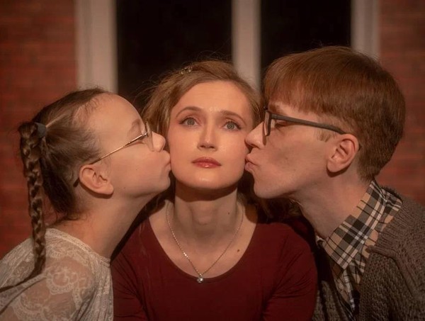 Спектакль «Не то пальто. Сказка для взрослых»