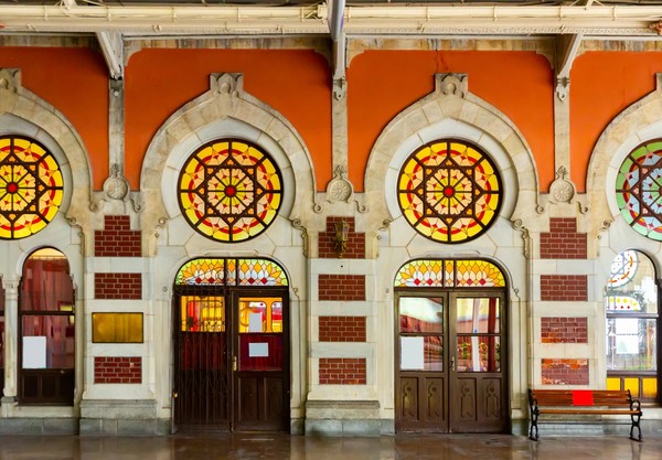 Прогулка с аудиогидом по кварталу Сиркеджи