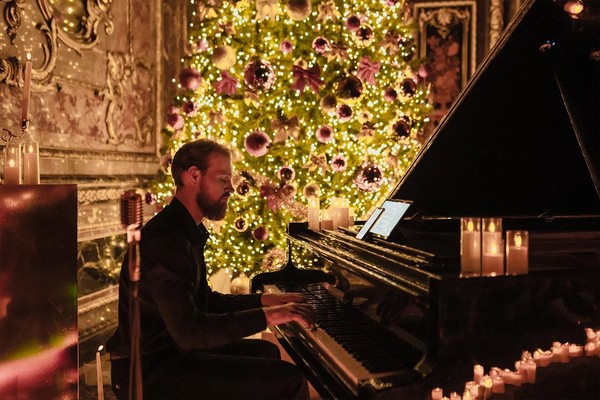Магия свечей. Рояль при свечах: Новый год в Хогвартсе