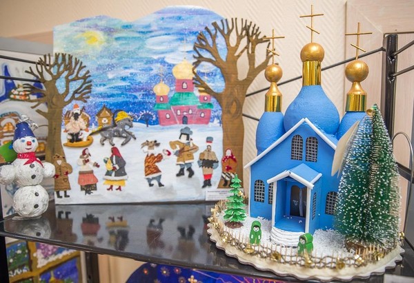 «Поздравляем с Рождеством». Выставка декоративно-прикладного творчества