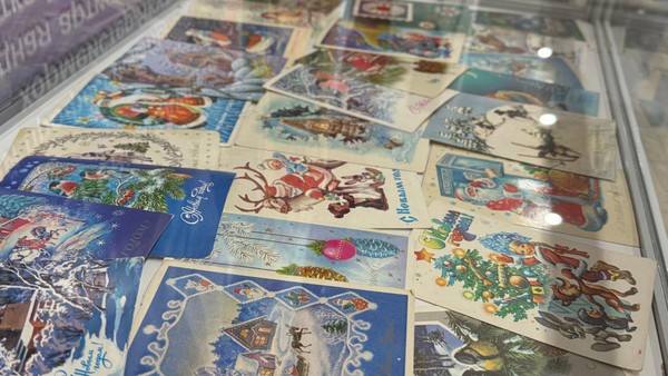 Выставка «Новый год сквозь века»