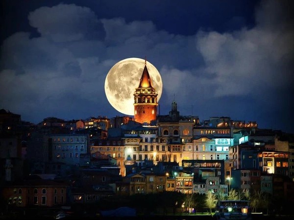 По ночному Стамбулу на автомобиле!