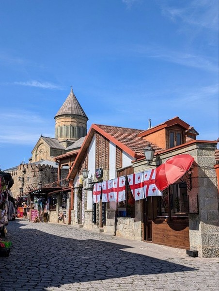 Из Тбилиси — по Мцхете и окрестностям + пикник на склонах