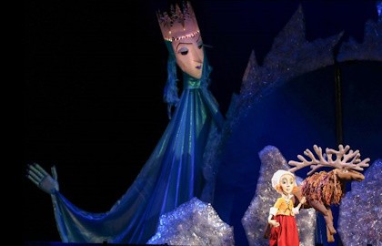 Снежная королева с новогодним представлением