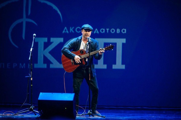 Концерт «Диалог у новогодней елки»