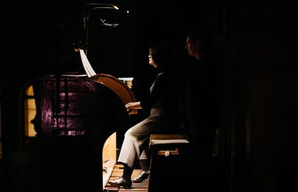 Ночь в соборе при свечах. Вселенная Ханса Циммера. Universe