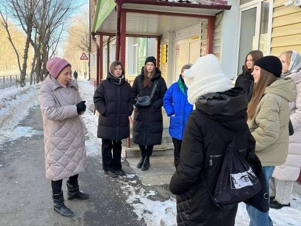 Краеведческая прогулка « Путешествие по зимним КПД»