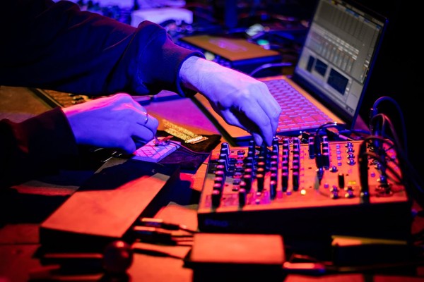 Звуковой театр. Всемирное координированное время