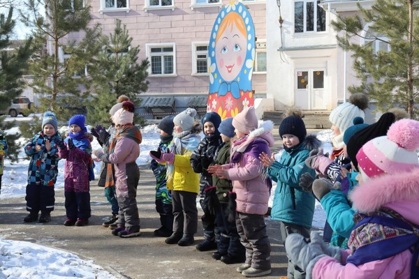 Игровая программа для детей «Новогодние забавы»