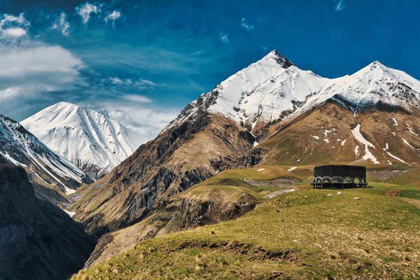 Путешествие по Военно-Грузинской дороге: от Тбилиси до Казбеги