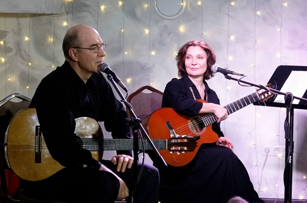 Лидия Чебоксарова и Евгений Быков. Подарки к Рождеству