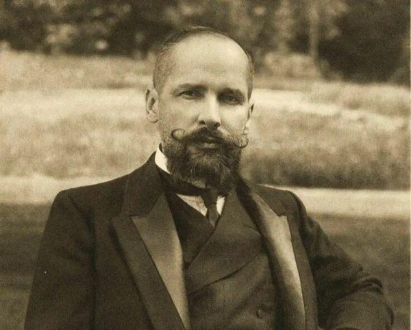 «Нам нужна великая Россия»