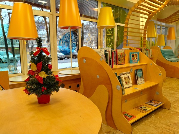 Литературно-игровое занятие «Сокровища из малахитовой шкатулки»