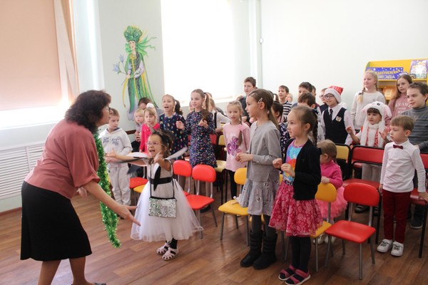 Развлечение «Игры-кричалки»