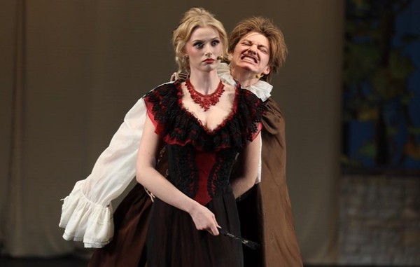 Спектакль «Собака на сене»