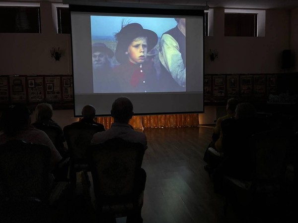 Трансляция фильма «Чиполлино»